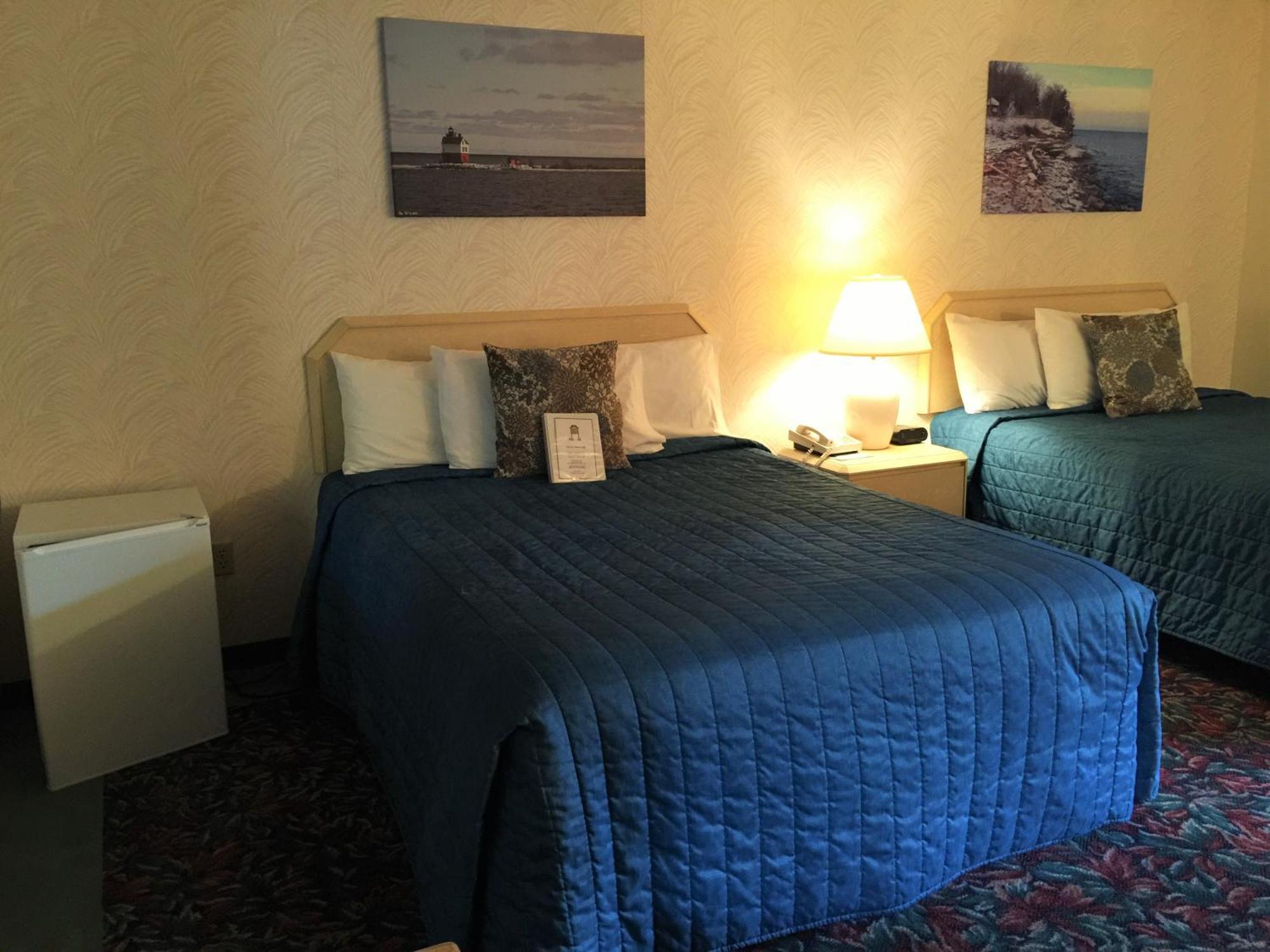 Cedar Motor Inn Marquette Ngoại thất bức ảnh