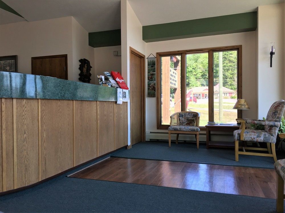 Cedar Motor Inn Marquette Ngoại thất bức ảnh