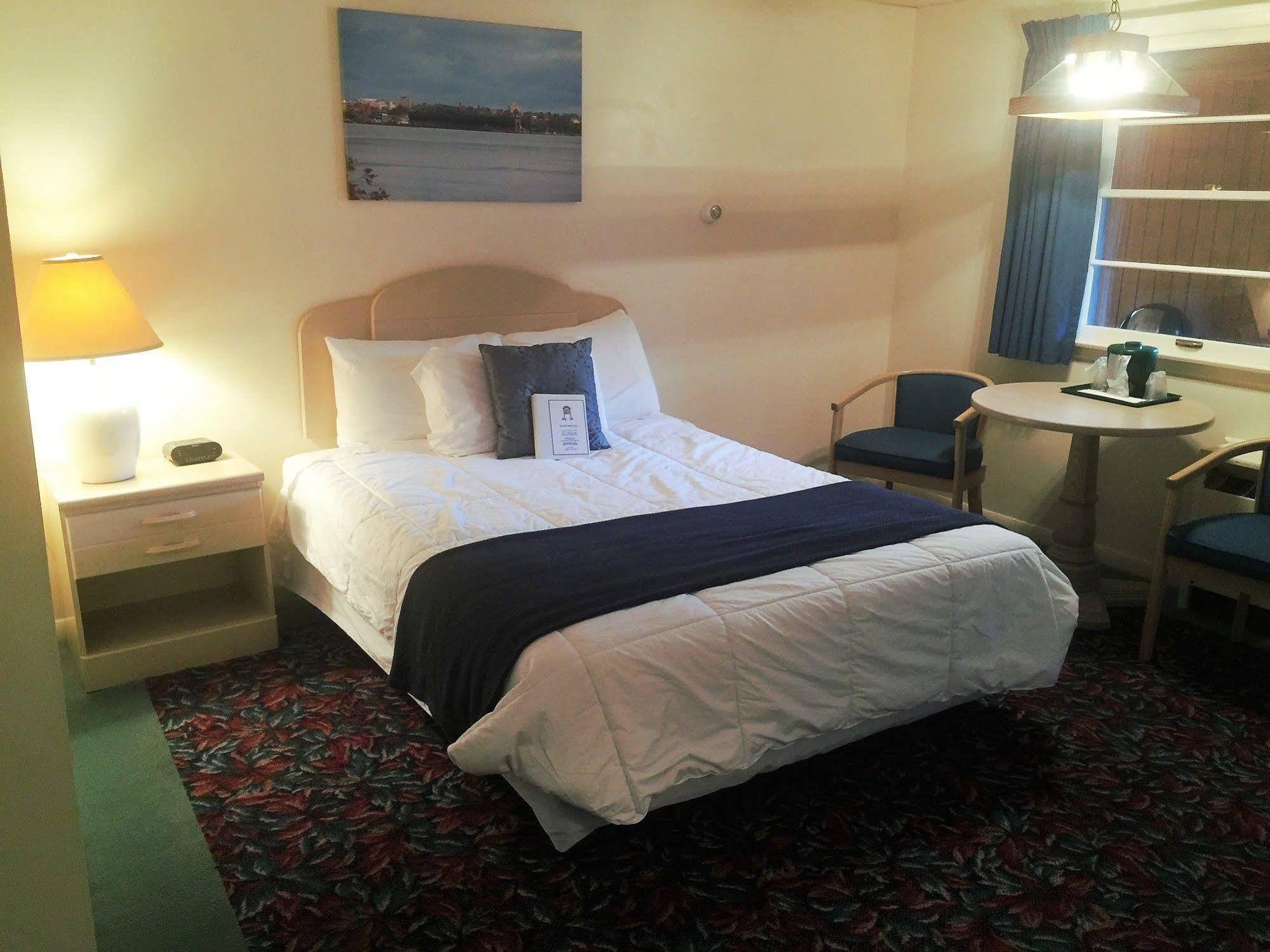 Cedar Motor Inn Marquette Ngoại thất bức ảnh